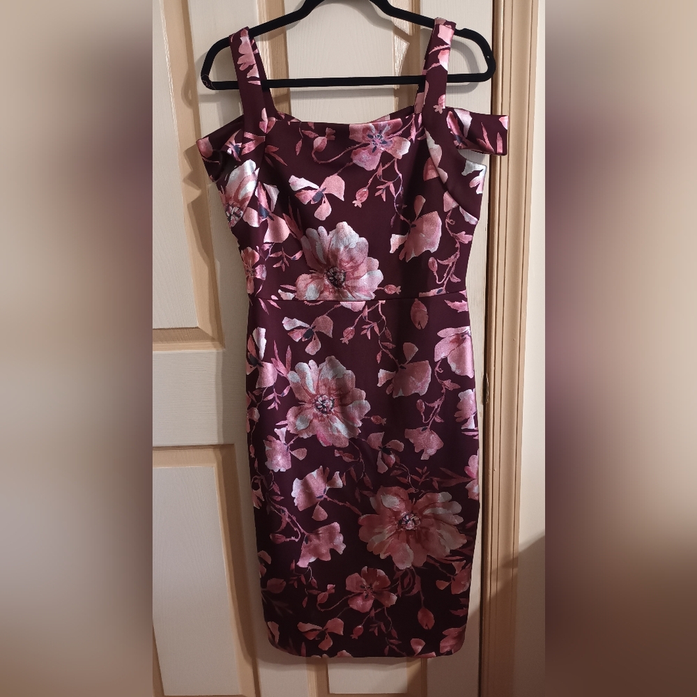 Chic Floral Satin Dress
